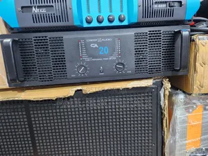 Crest Audio Power Amplifier Ca20