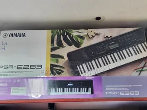 Yamaha Piano PSR 283e