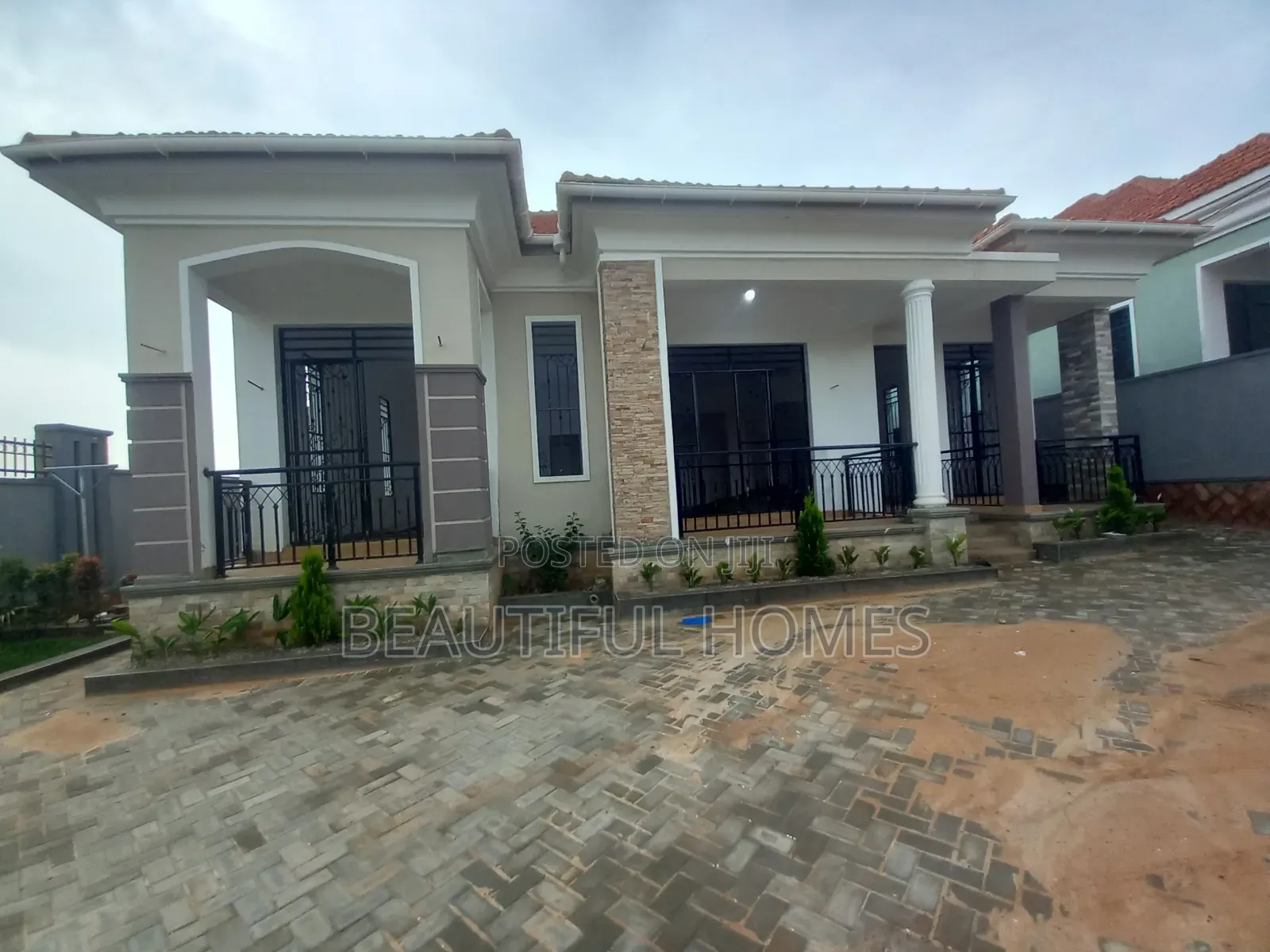 Furnished 4bdrm House in Najjera, Kira for sale