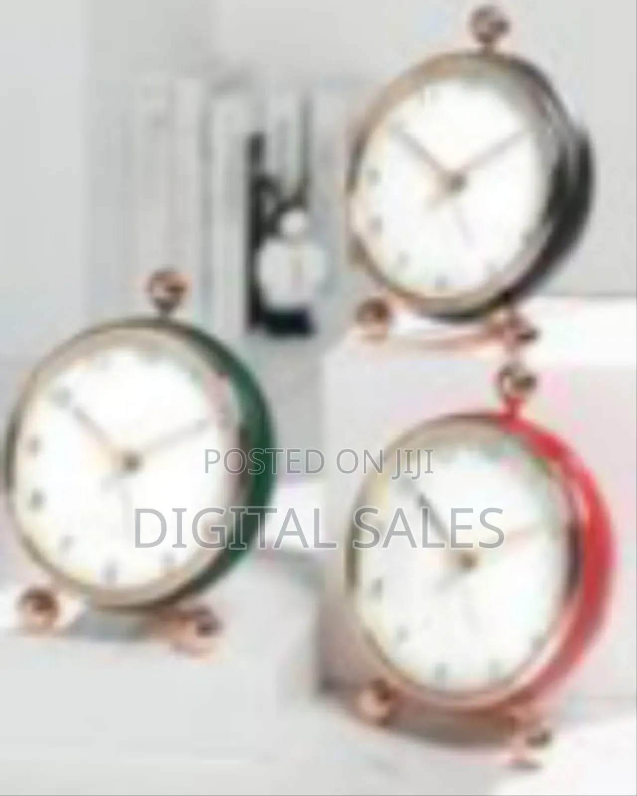 6 Inch Analog Alarm Clock, Modern Silent Metal Non-Ticking Table
