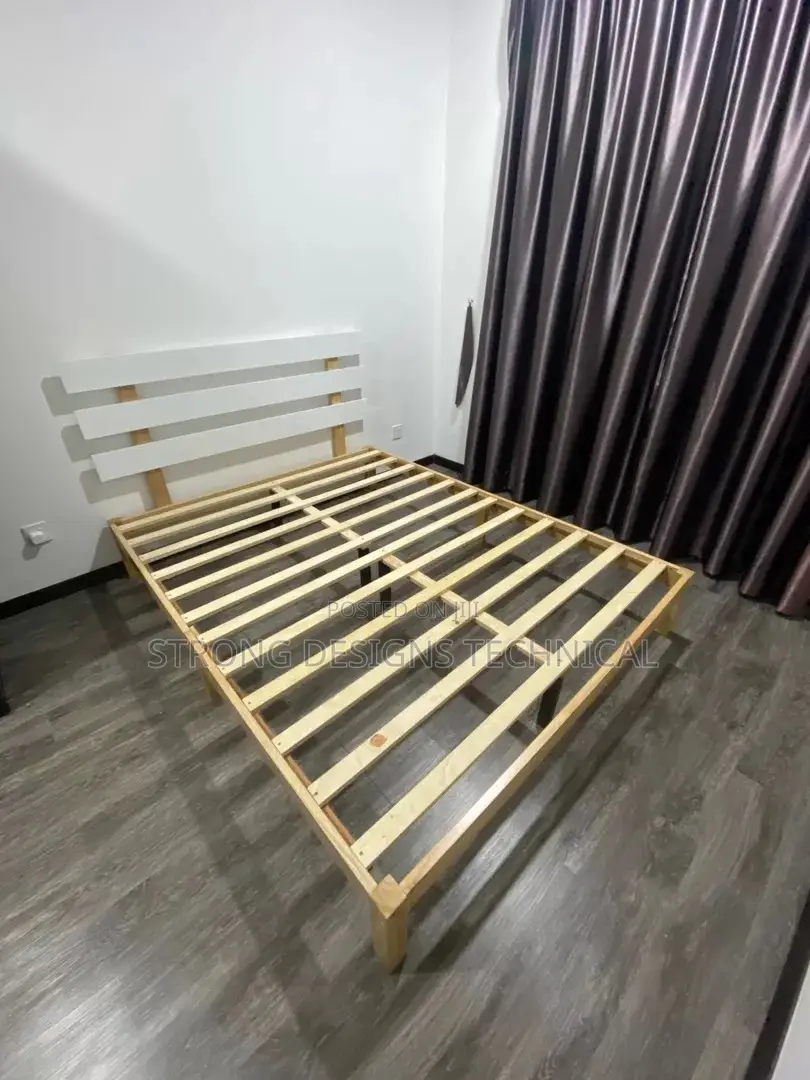 Queen Sized Bed.