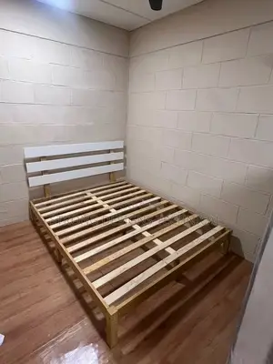 Queen Sized Bed.