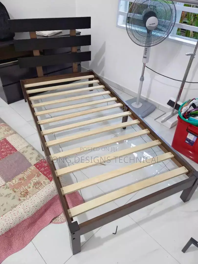 Queen Sized Bed.