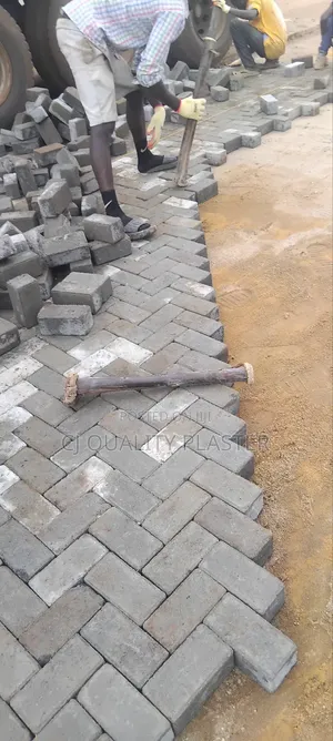 We Fix Only Quality Paver