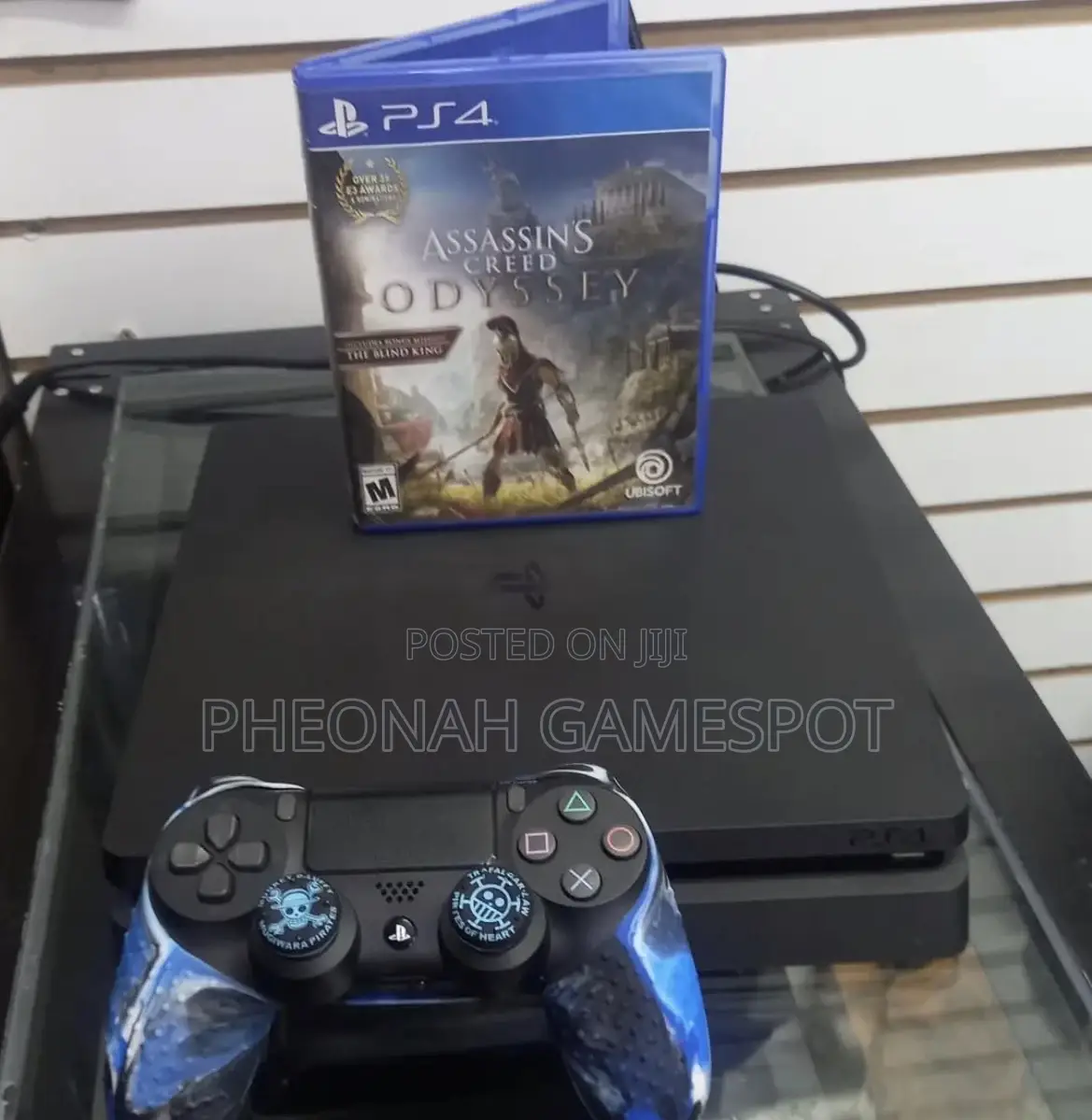 Ps4 Slim Bundle Deal! Comes With 2 Controllers and Many Cool Titles!