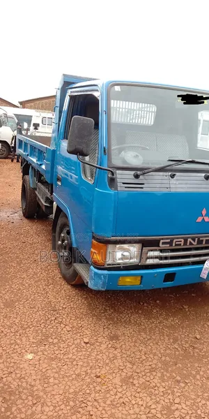 Canter Tipper