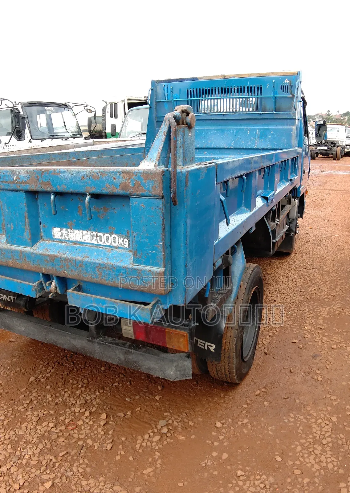 Canter Tipper