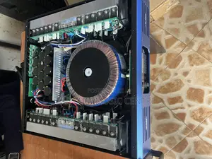 RMW 4 Channel Amplifier