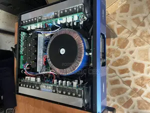 RMW 4 Channel Amplifier