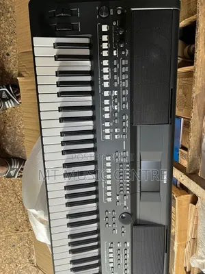 PSR-Sx 600 Yamaha Keyboard