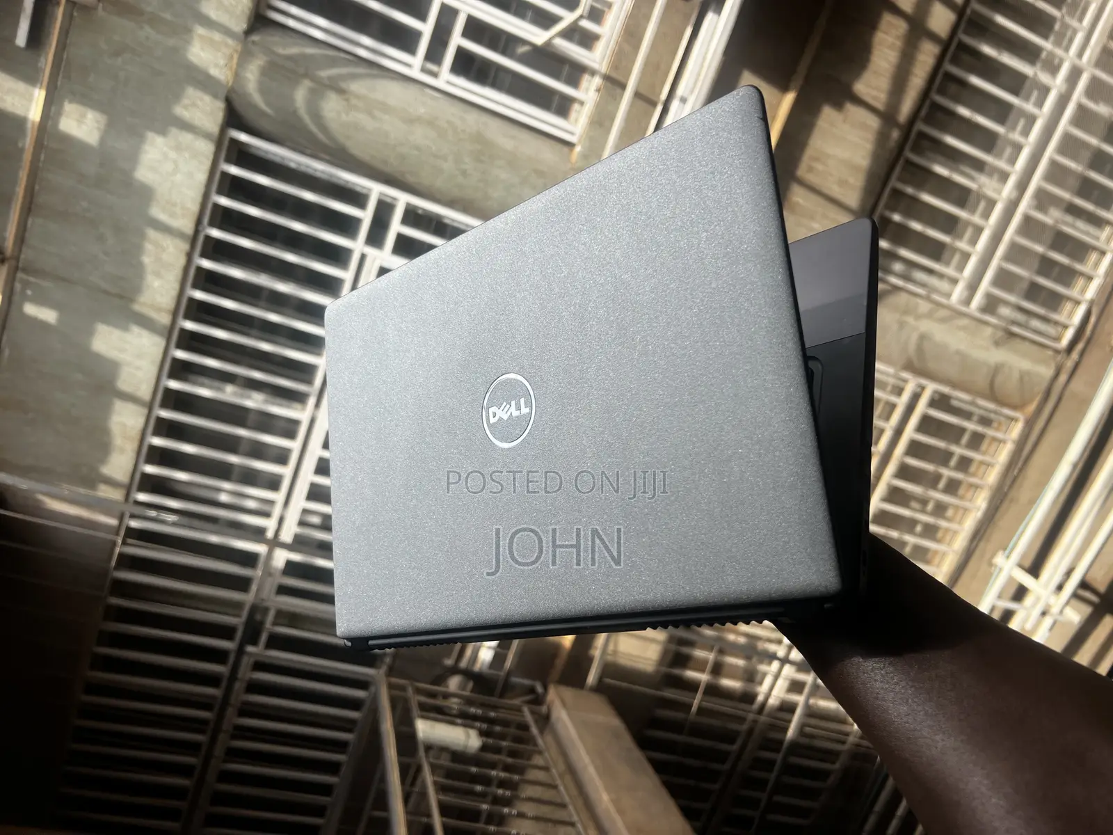 Laptop Dell Vostro 5481 8GB Intel Core I5 HDD 500GB