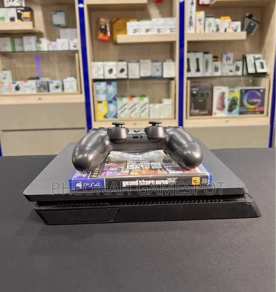 Playstation 4 Slim !— 2 Pads, 17 Fun Games, Ready Today!