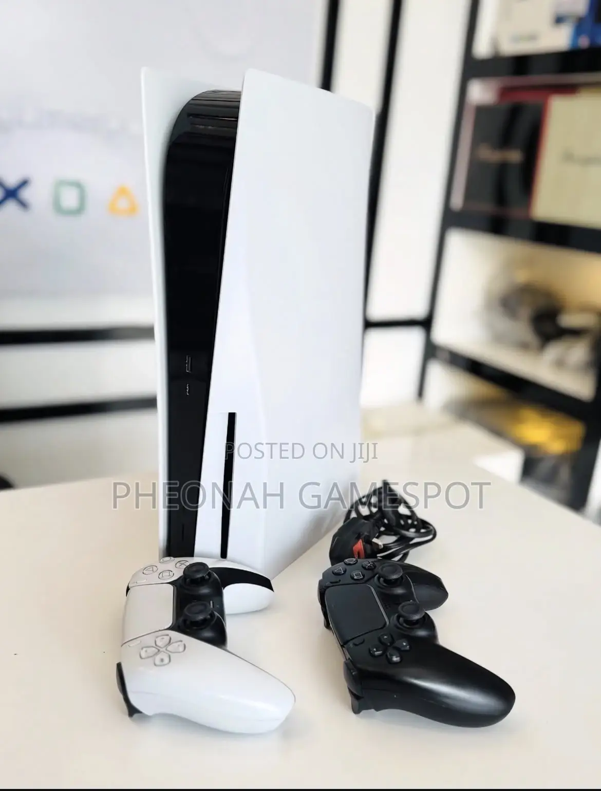 Ps5 Standard Console, 3 Games, 2 Pads, Super Clean Unit!