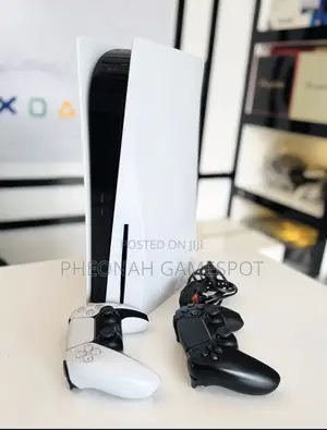 Ps5 Standard Console, 3 Games, 2 Pads, Super Clean Unit!