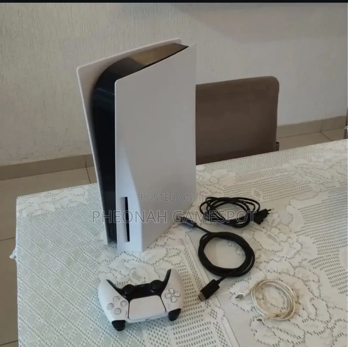 Ps5 Standard Edition, 5 Loaded Games, 2 Pads, Full Set!
