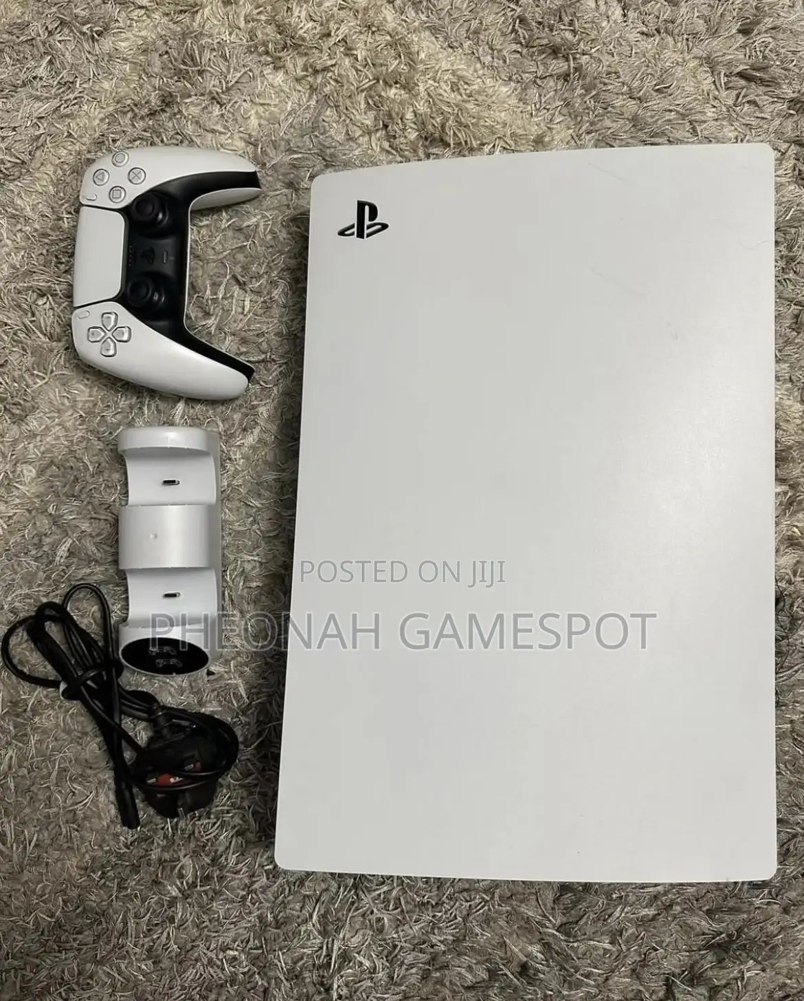 Ps5 Standard Console, 3 Games, 2 Pads, Super Clean Unit!