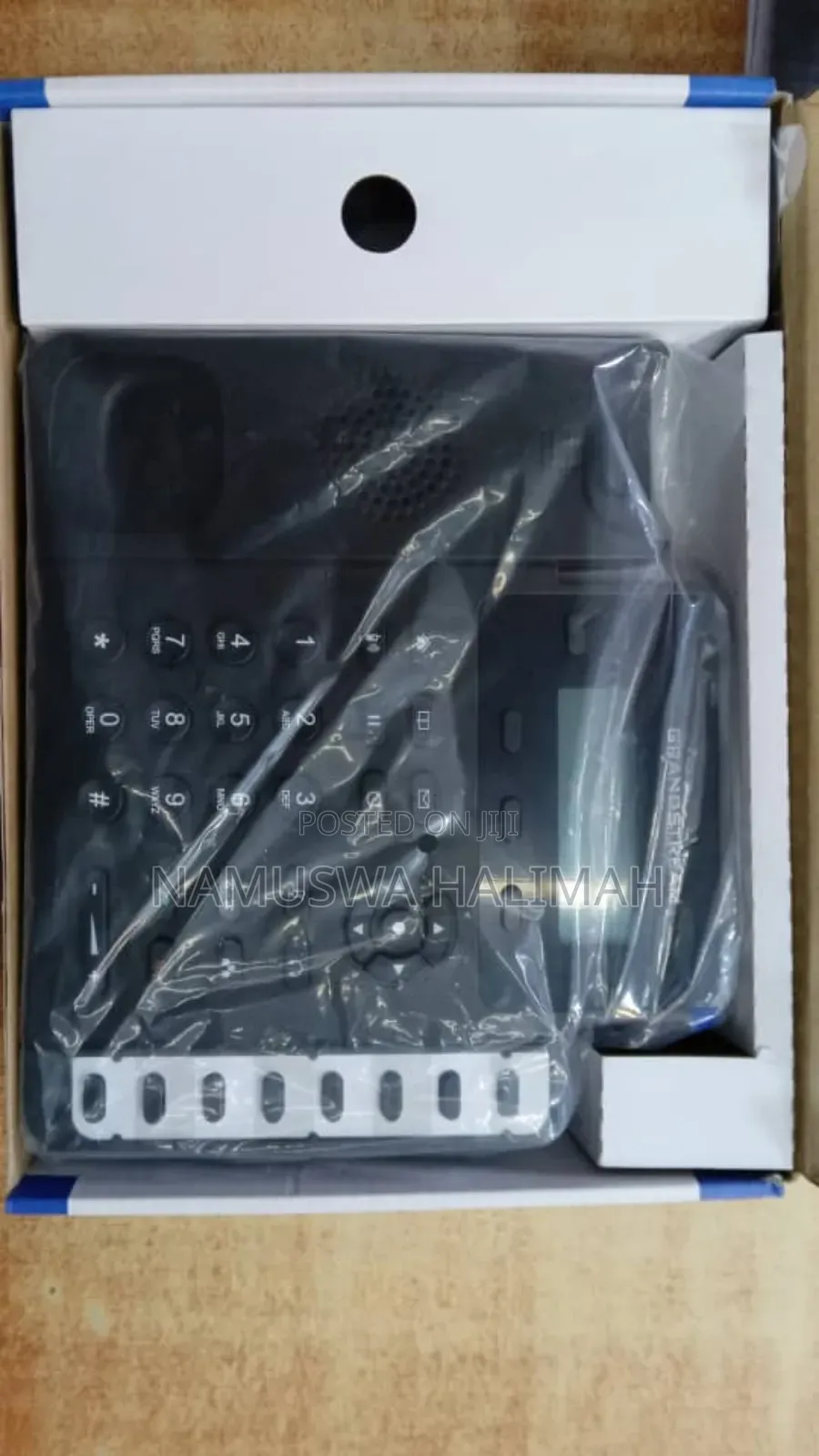 Grandstream Gxp1628, a Small Business Gigabit Hd Ip Phone.