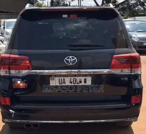 Toyota Land Cruiser 4.6 V8 ZX 2014 Black