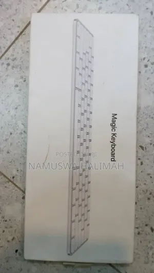 Apple Magic Keyboard.