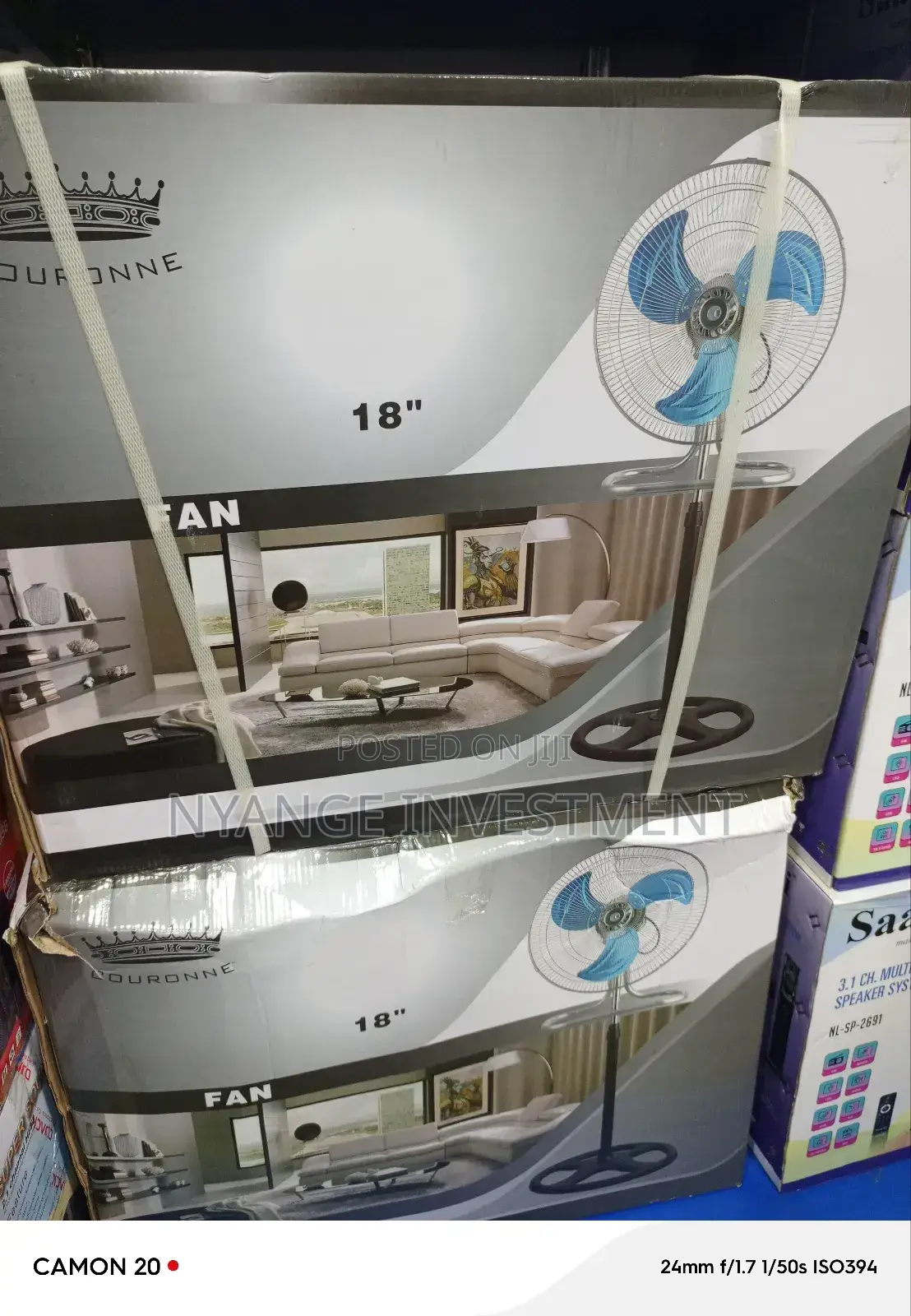 Couronne 18 Stand Fan. Stand Fan