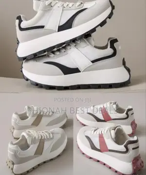 Casual Sneakers