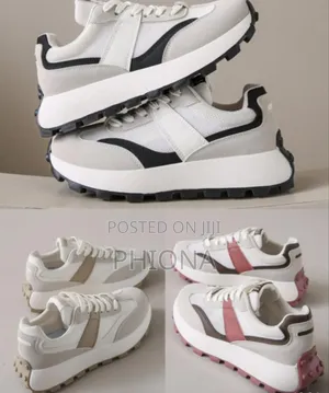 Casual Sneakers