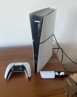 Clean Ps5 Slim, Two Pads, 3 Hot Games, Perfect Next-Gen Fun.