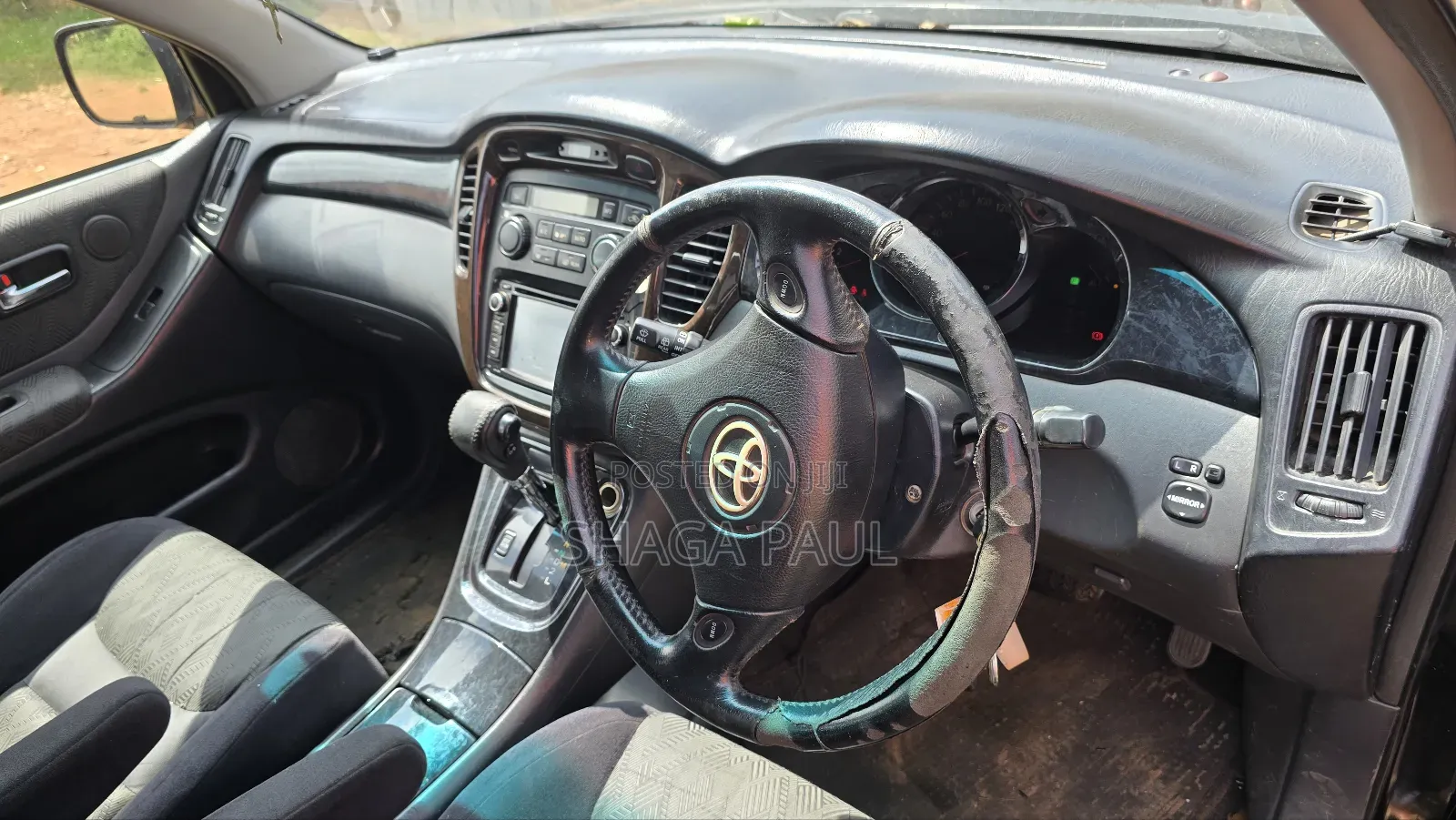 Toyota Kluger 2002 Black