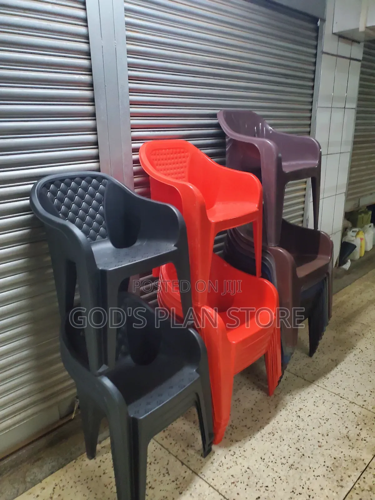 Multipurpose Plastic Chairs Armed Plastic Chairs