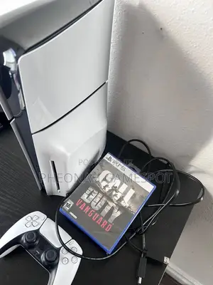 Ps5 Slim Set – Super Clean, 2 Pads, 3 Top Titles Preloaded.