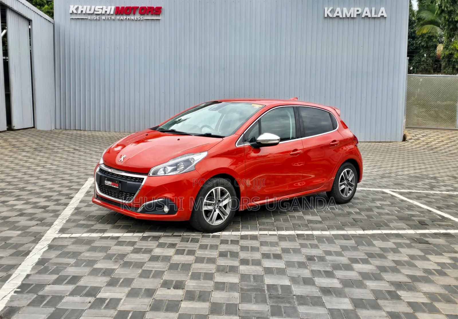 Peugeot 208 2016 Orange