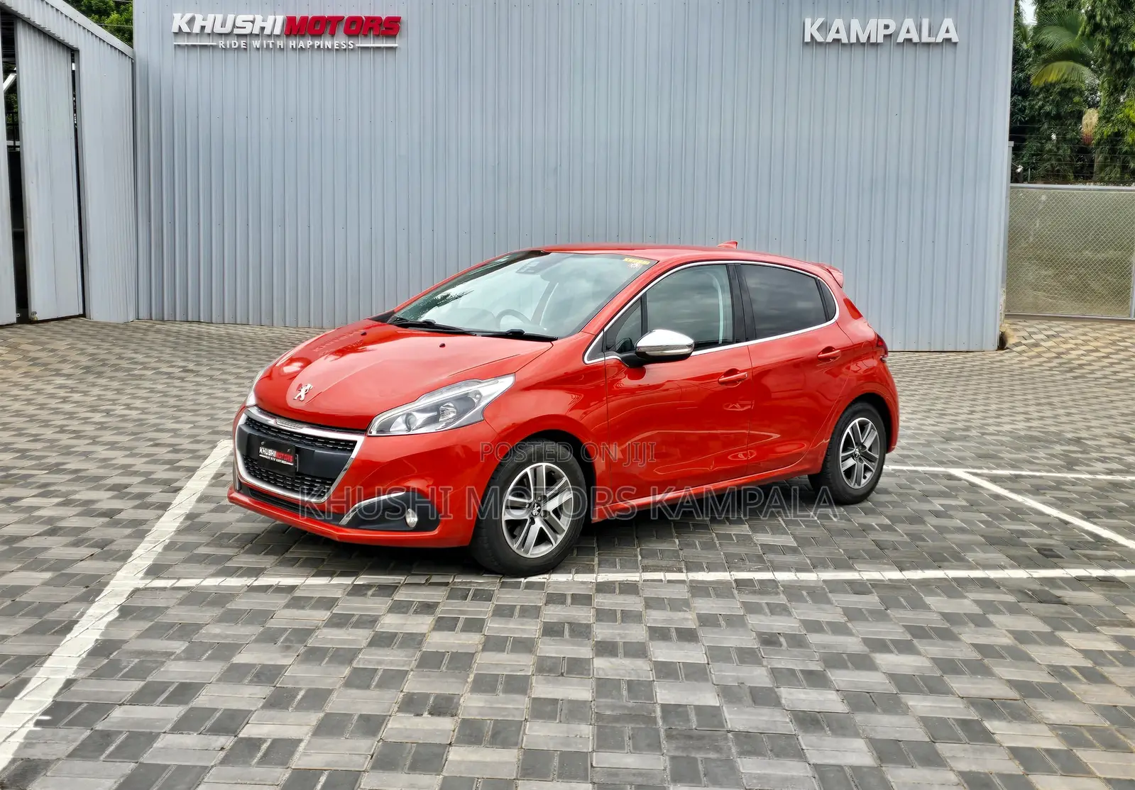 Peugeot 208 2016 Orange