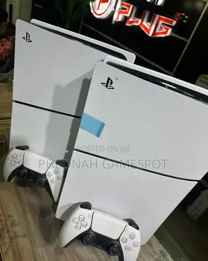Next-Gen Ps5 Slim Deal, Ready to Go With 2 Pads and Games.