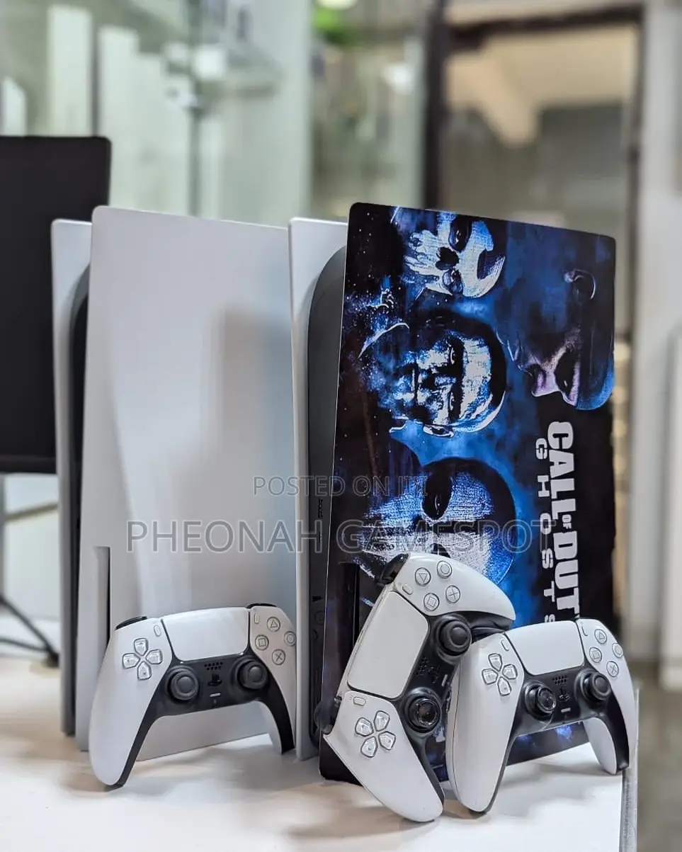 Playstation 5 Standard Set, 2 Pads, 5 Games, Good Condition.