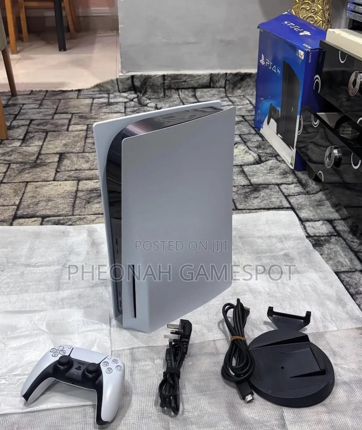 Standard Ps5, Works Perfect, 2 Pads, 5 Exciting Games Inside.