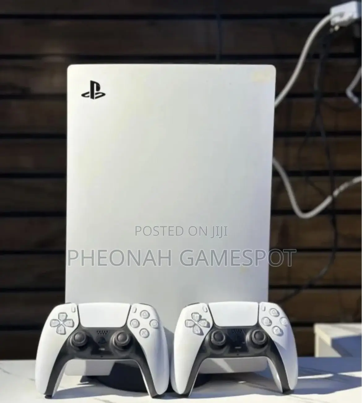 Ps5 Standard Set, 2 Pads, 5 Cool Titles Inside.