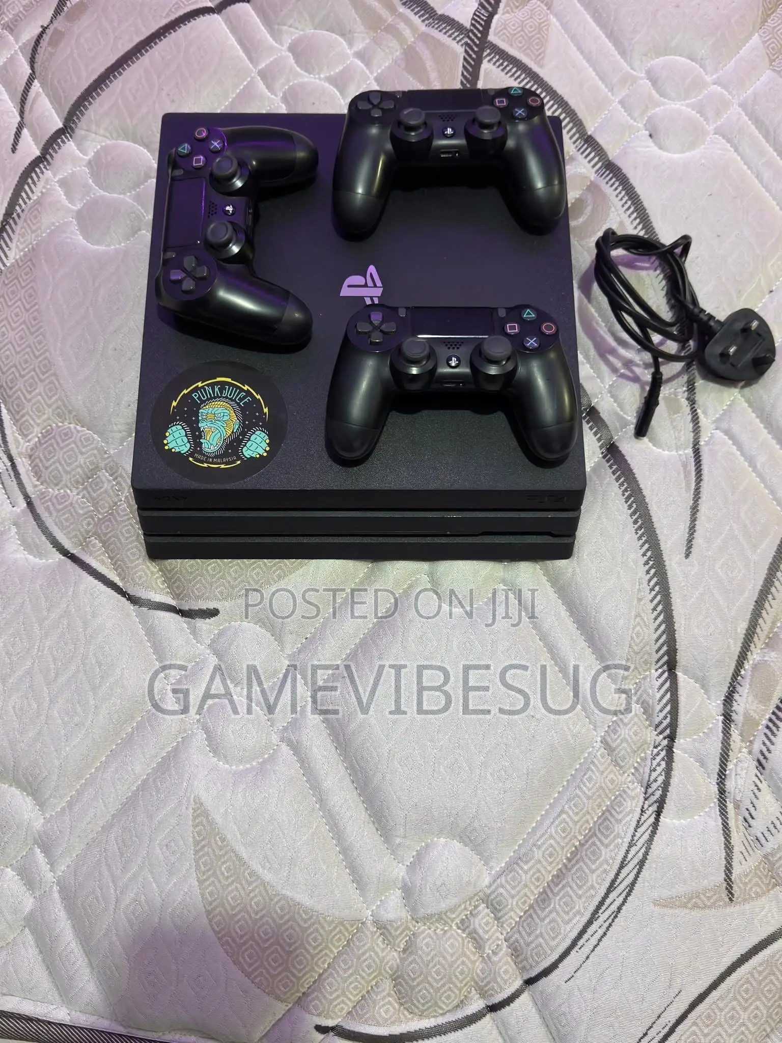 Used Sony Playstation 4 Pro 1tb Console – Jet Black