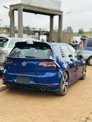 Volkswagen Golf R 4-Door 2016 Blue