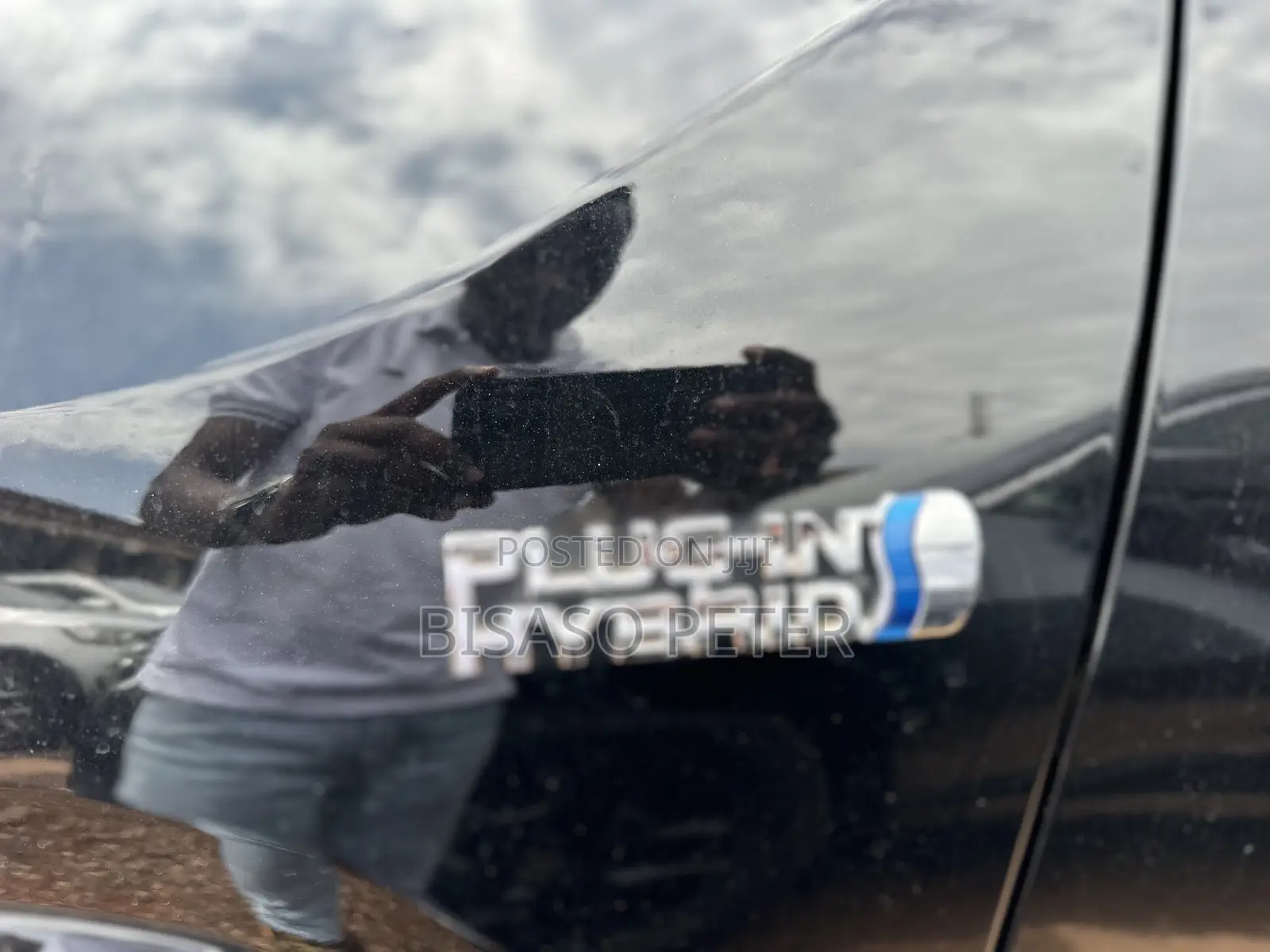 Toyota RAV4 XLE Premium AWD 2024 Black