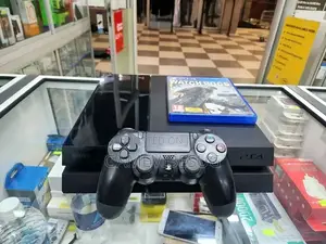 Sony Playstation 4 Standard 500gb Jet Black (Pre-Owned)