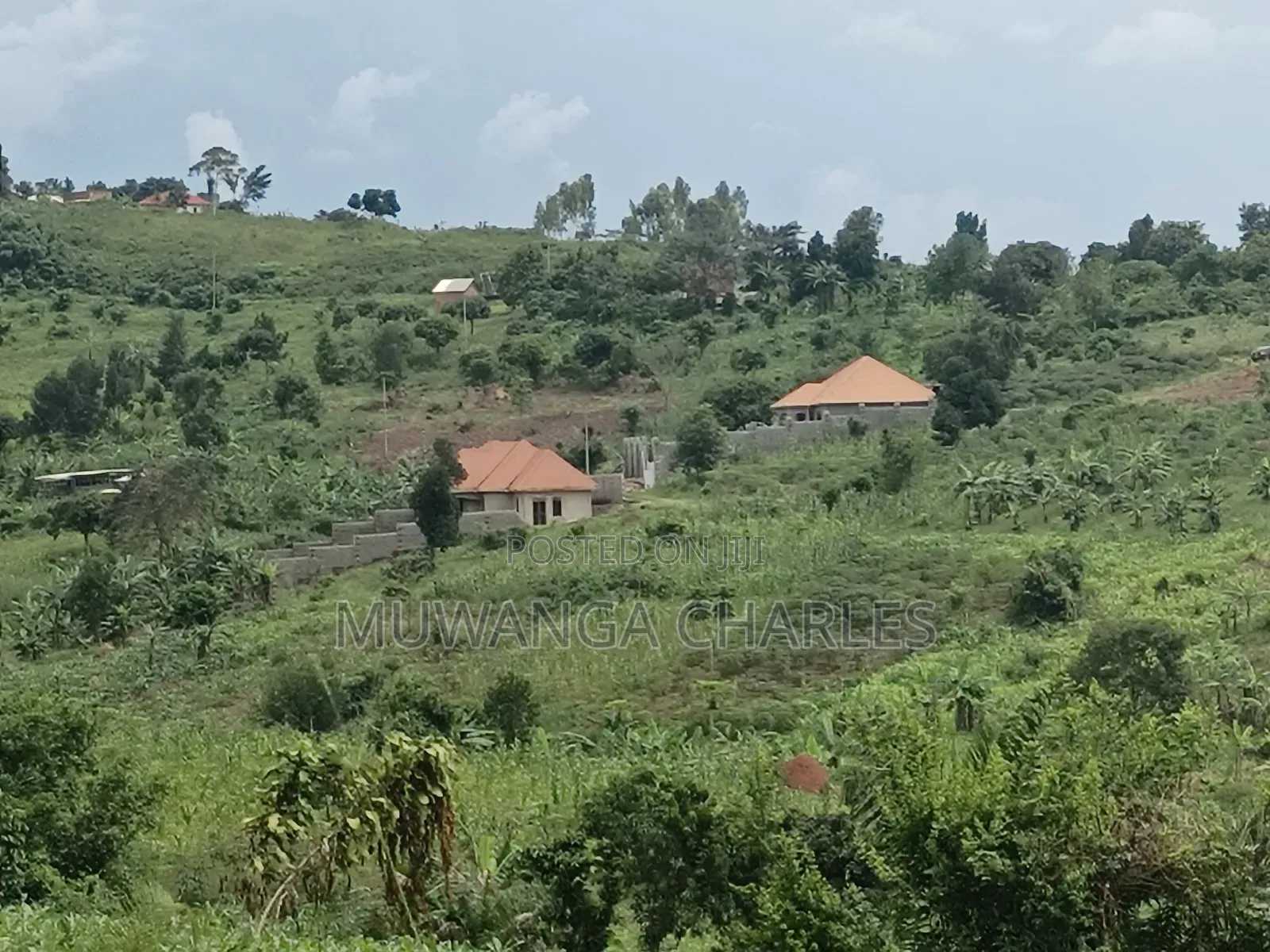 100b100ft on Sale in Kiwenda Luunga