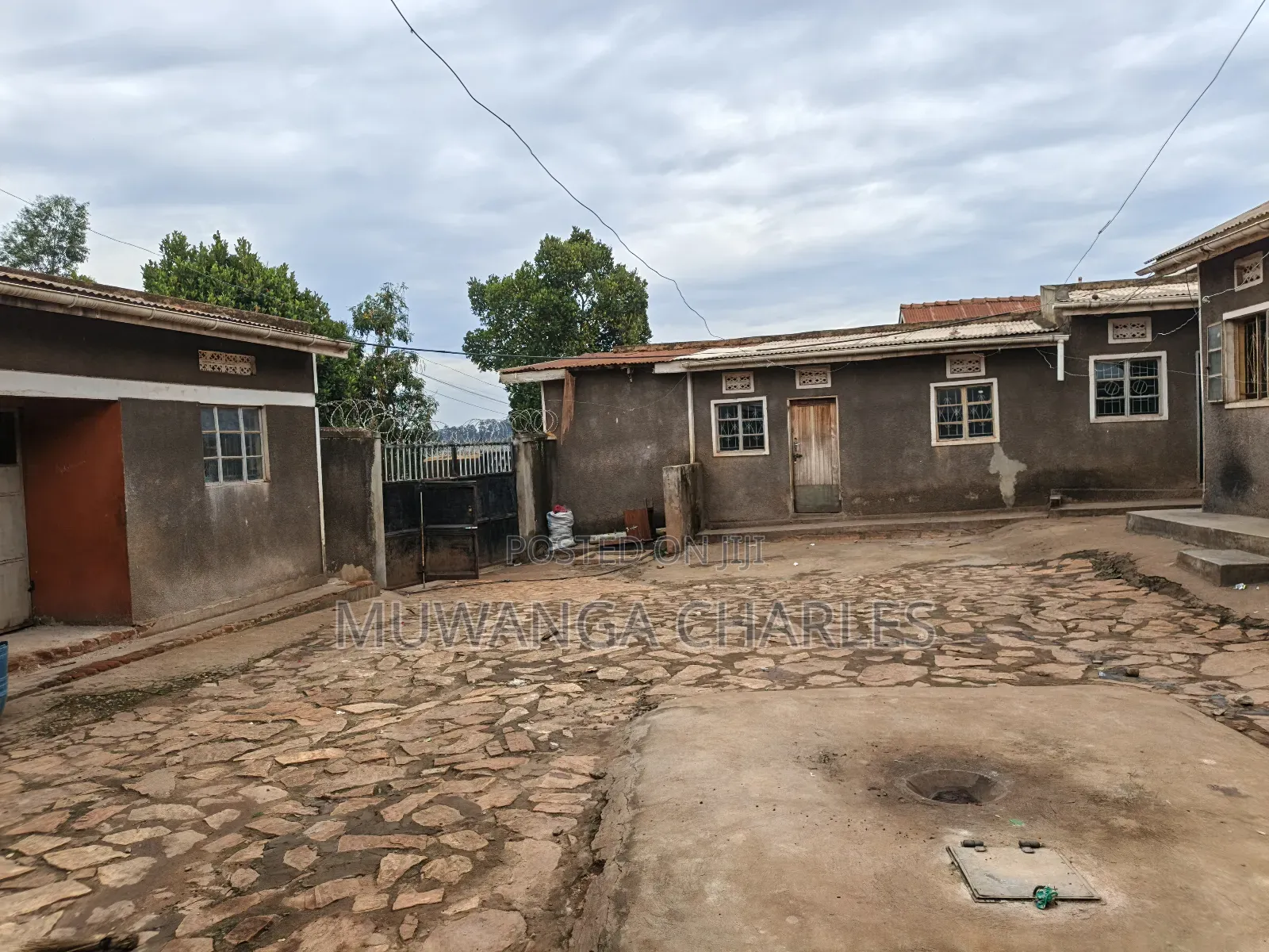 1bdrm Room & Parlour in Fs Properties Ltd, Division A for sale