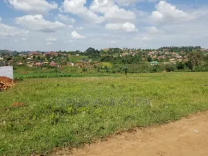 50 * 100 Ft Titled Plots for Sale in Buloba