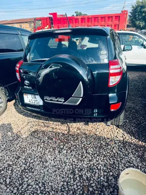 Toyota RAV4 2011 Black