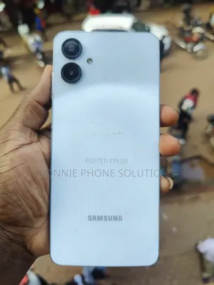 Samsung Galaxy A06 64 GB White