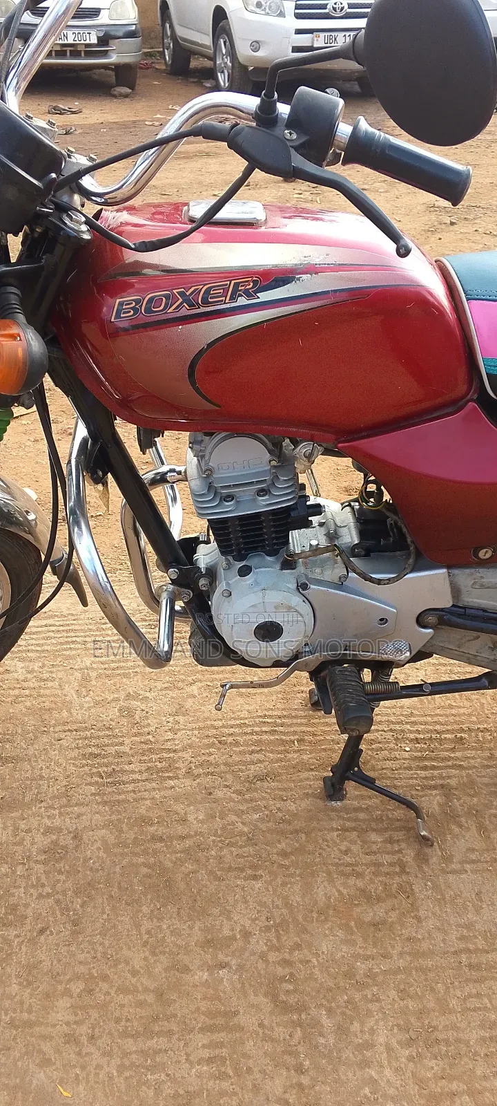 Bajaj Boxer 100 2022 Red
