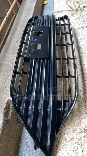 Fielder / Axio 2015 - 2023 Bumper Grille