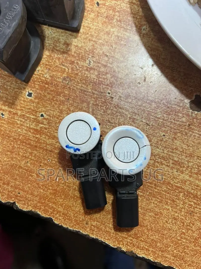Landcruiser Hilux Bumper Sensors