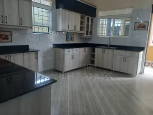 Furnished 4bdrm House in Kira for sale