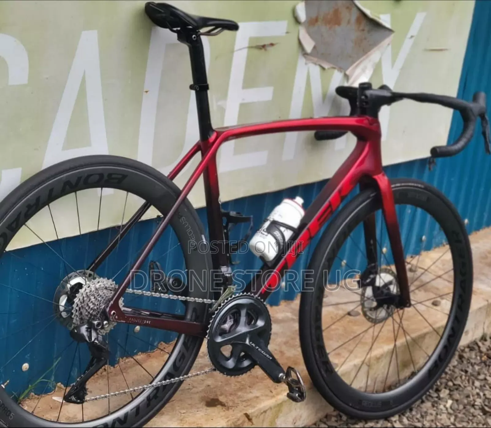 Trek 2022 Full Carbon Bicycle
